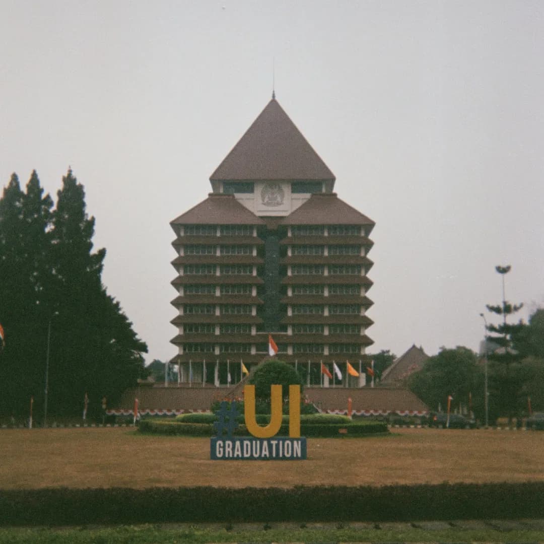 Rektorat UI
